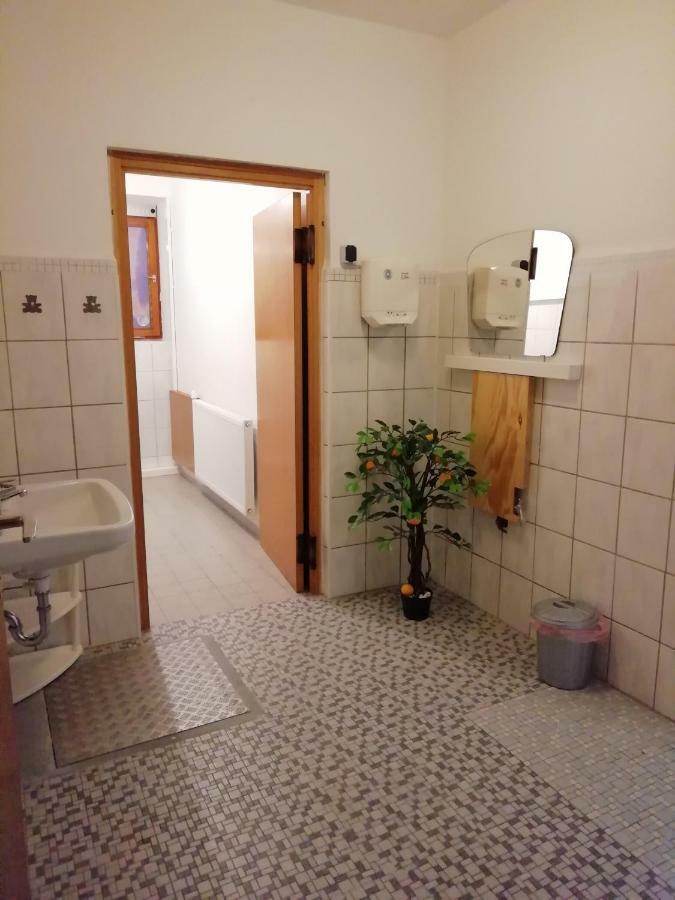 Pension Dingolshausen מראה חיצוני תמונה